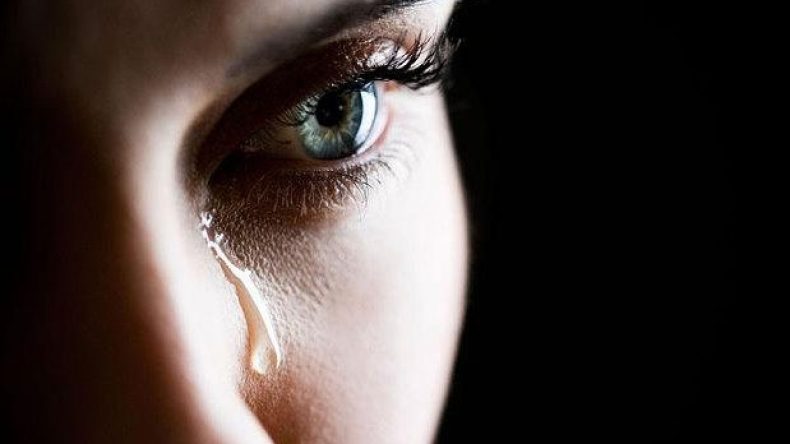 ينعتونني بالعقيم فكيف أرد عليهم؟