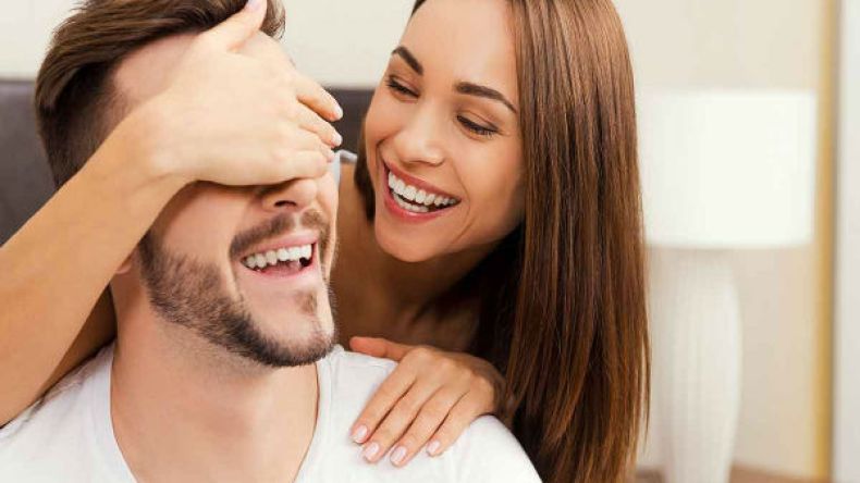 هنا كل ما يتعلق بحدود العلاقة بين الزوجين في نهار رمضان؟