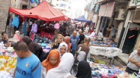 تجار دبي بالعلمة يفرضون إجراءات وقائية ويتطلعون لعودة التونسيين