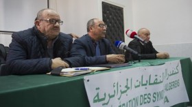 كونفدرالية النقابات تحذر من عواقب عدم التكفل بمطالب العمال