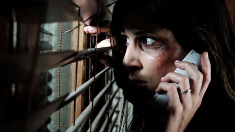 وقف العمل بقانون الحماية من العنف المنزلي في أمريكا