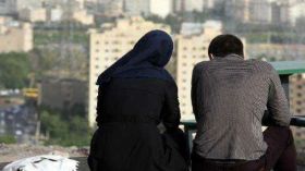 العنوسة والطلاق.. “برمودا” المرأة الجزائرية!