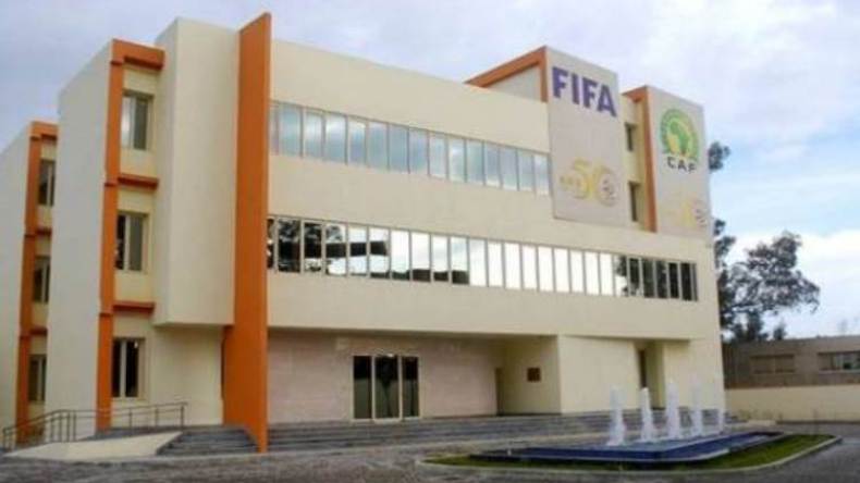 الفاف تعاقب الحكمين بوكواسة وزواوي