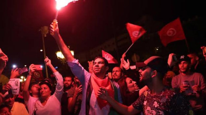 ما بعد الفرح التونسي.. وما قبل الفرح الجزائري!