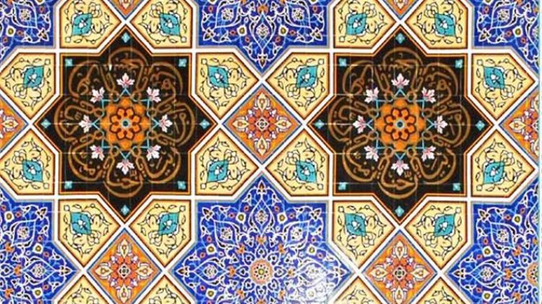 26 فنانا في صالون الفنون الإسلامية بتلمسان