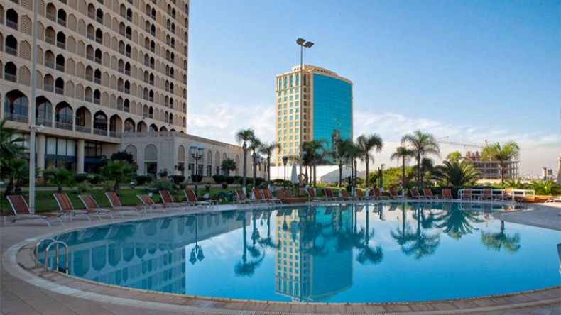 استقبال الفنادق الجزائرية لـ 10 ألاف عائلة في شهر لا يمثل إلا مصطافي العاصمة!