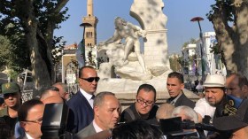 ميهوبي يرفع الستار عن تمثال عين الفوارة بعد الترميم