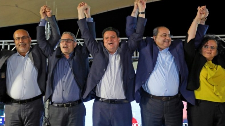 غانتس يتفوق على نتنياهو والقائمة العربية تتقدم