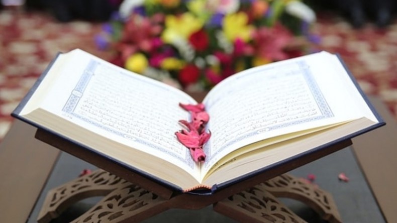 حذف آيات من القرآن.. هذيان وزوبعة في فنجان