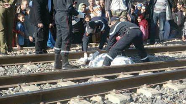 قطار يحول جثة شاب إلى أشلاء بالأخضرية