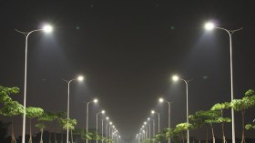 ألفا مليار.. كهرباء تلتهمها الإدارات والشوارع والمساجد والمدارس سنويا