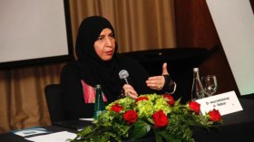 عالمة فيزياء: بإمكان العربية أن تكون لغة للعلم والمعرفة