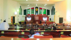 مداخلة وزير باللغة الفرنسية تعلق جلسة البرلمان الموريتاني