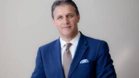 تنظيم لوبيات جزائرية في الخارج حتمية لا مفر منها