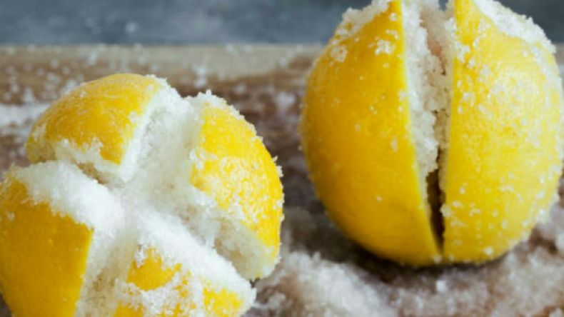 ضعي الملح في ليمونة وانظري النتيجة؟