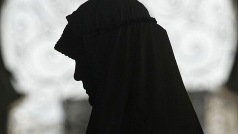 بنت “الفاميلا”