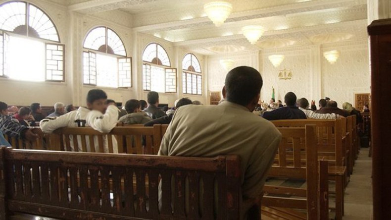 عامان حبسًا لفلاحين سقوا محاصيلهم بالمياه القذرة