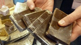 القبض على مسبوقين قضائيا يروّجان المخدرات ببجاية