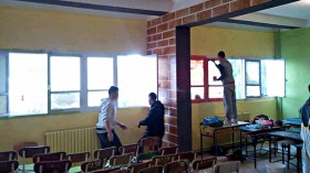 تحقيقات في صفقات تجهيز المدارس وعدم تسديد رواتب المستخلفين