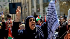 نساء مبدعات ومكافحات