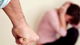 أب لرضيع يعتدي على أمه بالسكّين لإدمانه على المخدرات!