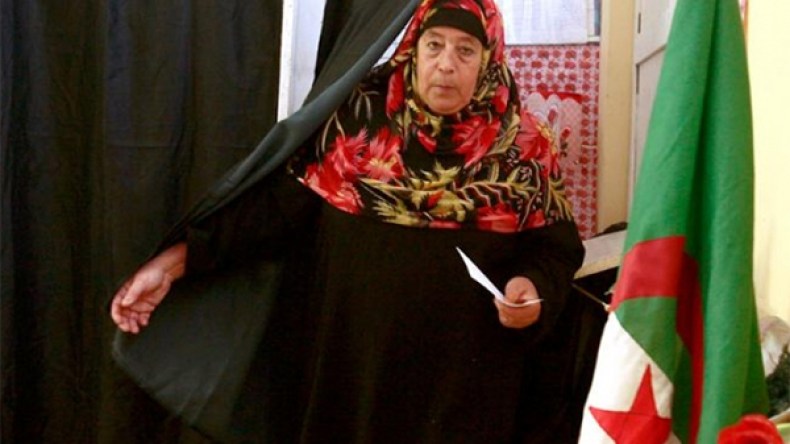 المرأة.. الشجرة التي تغطّي الجزائر!