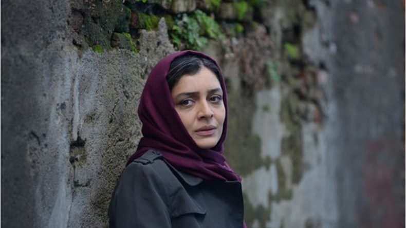 شموع البيت يحترقن بلا تقدير ولا عرفان