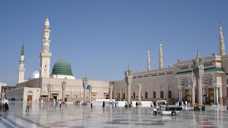 السعودية تشدّد رقابتها على الخطباء والدعاة