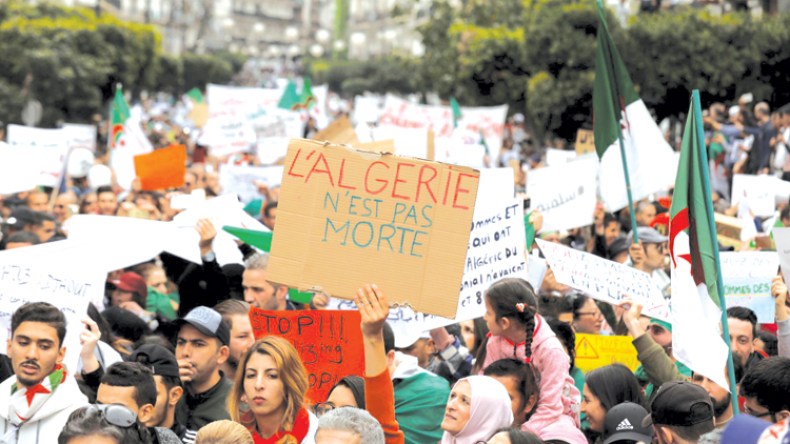 مسيرات الجمعة تـُبهر صينيين وأوروبيين وتخطف اهتمامهم