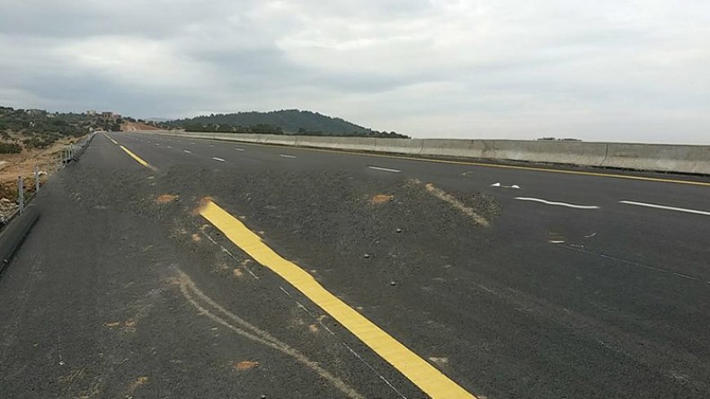 توقف أشغال ازدواجية الطريق الوطني رقم 60 بالمسيلة