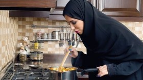 ” الكوزينة “أكبر من صراع العميان