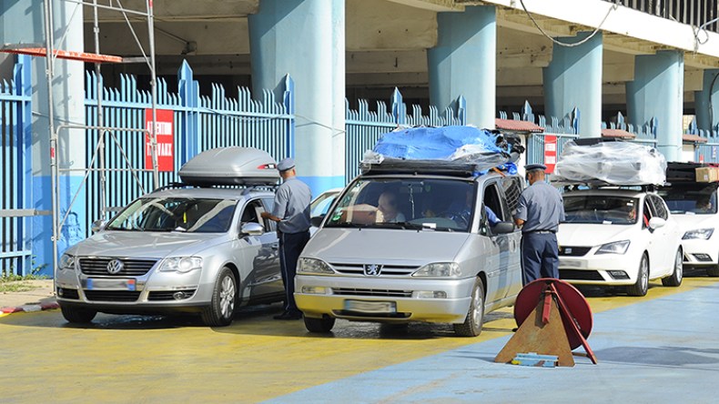 المغتربون يغرقون السوق بالشيفون بدل “الدوفيز”