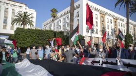 المغرب يمنع وقفة مناهضة للتطبيع أمام البرلمان