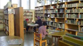 مكتبات تتحول إلى أماكن لعقد اللقاءات