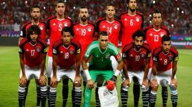 أكثر من فتوى للاعبي مصر بالإفطار في معسكر المونديال