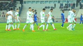 الناخب الجديد للخضر سيصطدم بسنّ اللاعبين المتقدمة