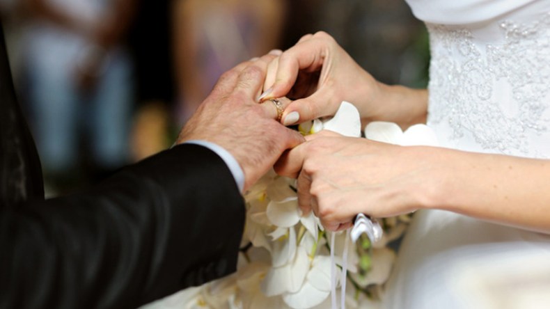 غلاء المهور.. الحمل الذي قصم الظّهور!