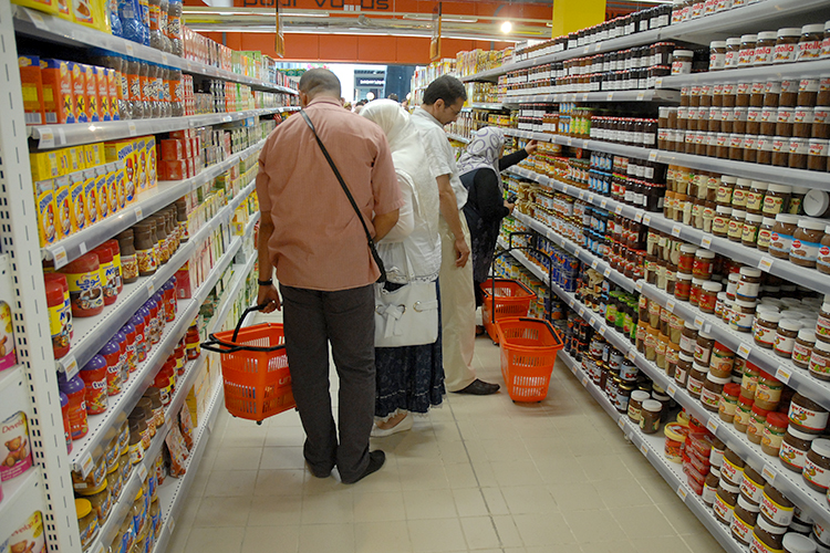 CNIS Report: “Algerians Consumed Over 4 Billion Dollars Within A Period Of 6 Months”