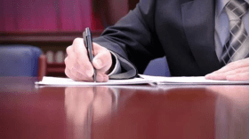 حاملو ليسانس شريعة وقانون يطالبون بالمشاركة في مسابقة التوثيق