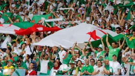 الجماهير الجزائرية تعيش “اليتم الكروي” في مونديال روسيا