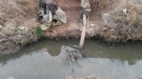 مصب المياه القذرة يحول حياة السكان إلى جحيم بحاسي مسعود