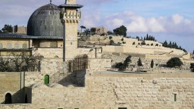 المسجد الأقصى على قيد الهدم 