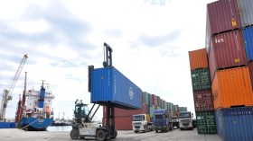 رقم تاريخي جديد للصادرات خارج المحروقات بميناء جن جن