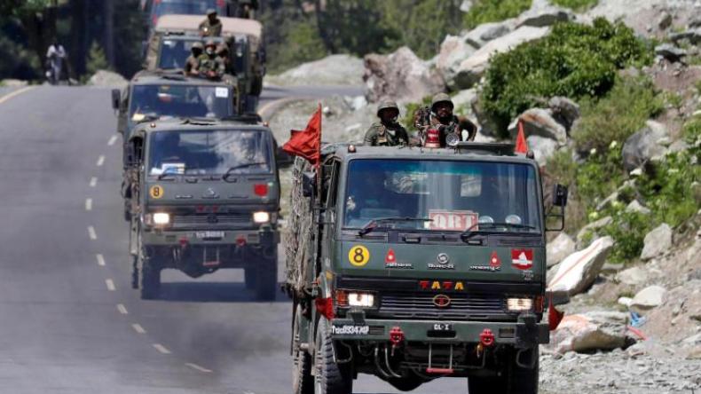 الصين تبدأ سحب قوات قرب موقع اشتباك حدودي