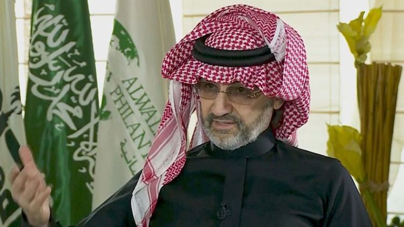 الوليد بن طلال ينشر صورة تجمعه ببن سلمان