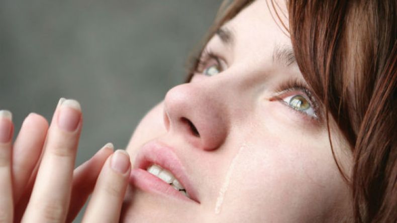 زوجي لا يحبني.. بماذا تنصحونني!