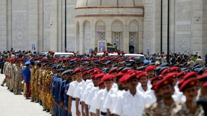 مقتل سعودي بعد إطلاق صواريخ من اليمن