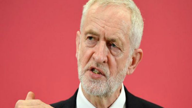 مسؤول إسرائيلي يتهم زعيم حزب العمال البريطاني بمعاداة السامية