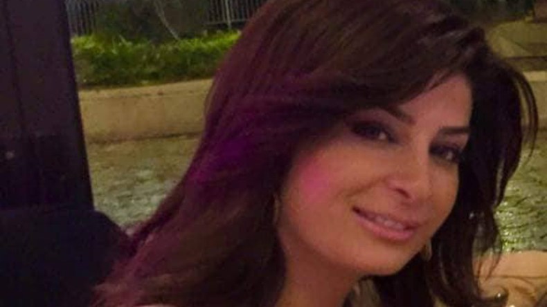 عارضة الازياء “عالمة ان لويس” تزور الجزائر قريبا