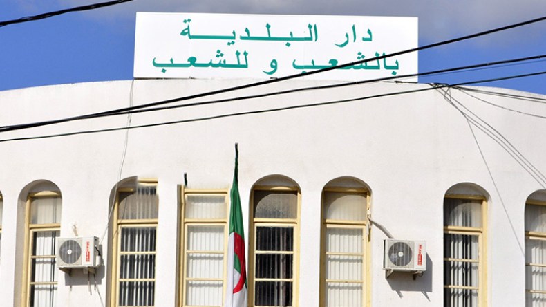 120 عائلة بالرياح الكبرى تنتظر منحها شهادة التعمير من ولاية الجزائر